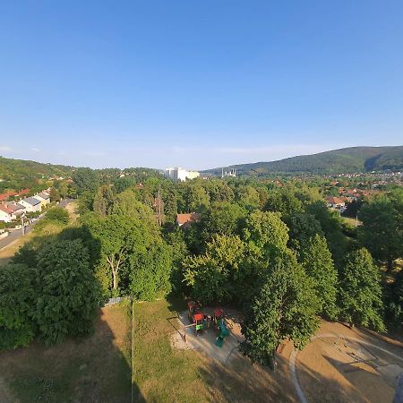 Hegyalja Apartman Miskolc Eksteriør bilde