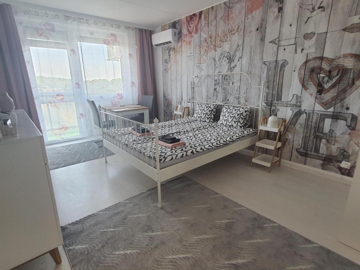 Hegyalja Apartman Miskolc Eksteriør bilde