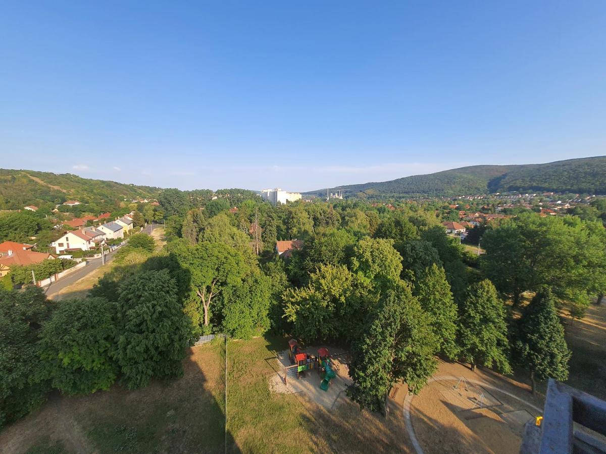 Hegyalja Apartman Miskolc Eksteriør bilde