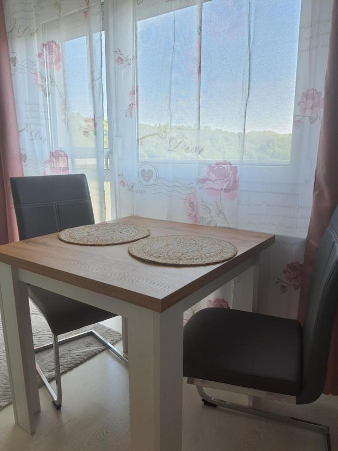 Hegyalja Apartman Miskolc Eksteriør bilde